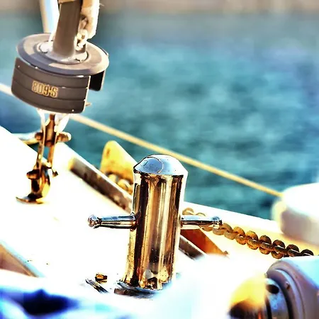 Botel Lighthouse Dido Gulet *